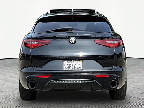 Used 2023 Alfa Romeo Stelvio Veloce AWD/4WD image 5