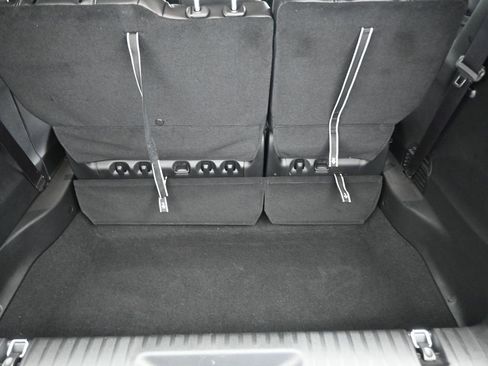 New 2026 Chrysler Pacifica Select image 29