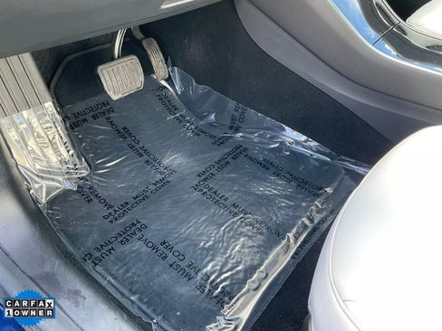 Used 2019 Tesla Model 3 Long Range image 19