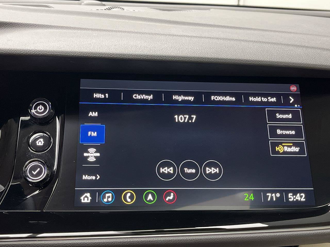Certified 2023 Buick Envision Avenir AWD/4WD image 19