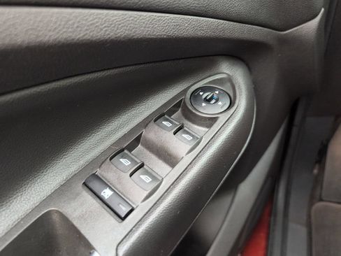 Used 2016 Ford Escape SE FWD image 30