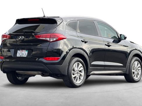 Used 2016 Hyundai Tucson SE w/ Option Group 02 image 6