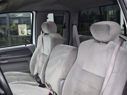 Used 2001 Ford F250 Lariat image 17