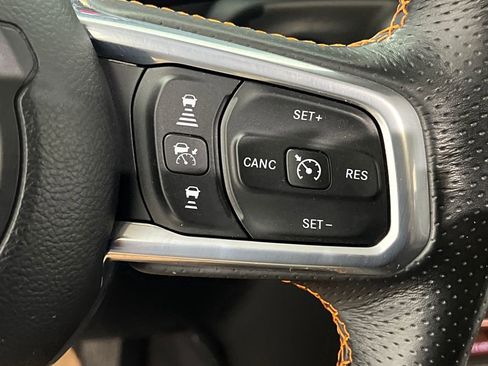 Used 2021 Jeep Gladiator Mojave w/ Dual Top Group AWD/4WD image 35