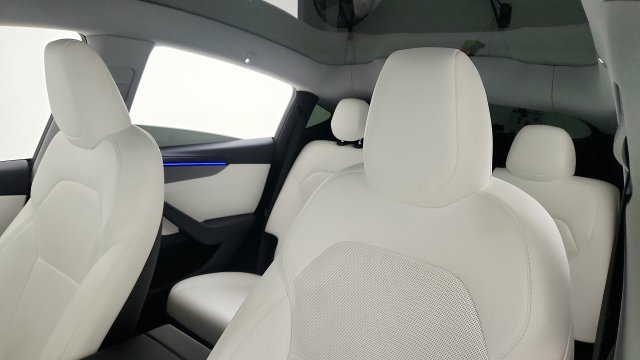Used 2026 Tesla Model Y AWD image 44