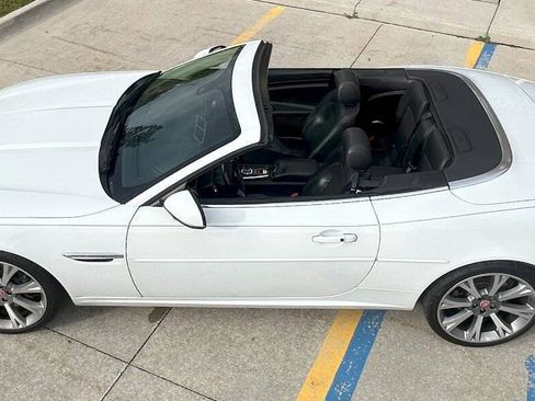 Used 2015 Jaguar XK Convertible image 19