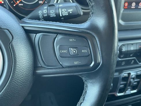 Used 2021 Jeep Wrangler Unlimited Sport image 18