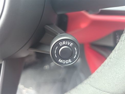 Used 2024 Porsche 911 Carrera S image 35