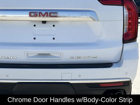 Used 2024 GMC Yukon Denali image 9