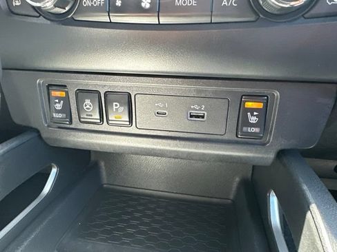 Used 2022 Nissan Frontier SV AWD/4WD image 20