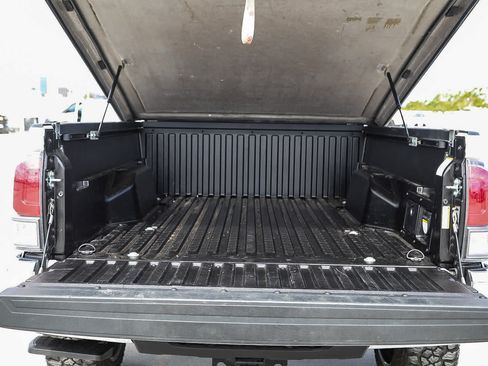 Used 2023 Toyota Tacoma TRD Off-Road AWD/4WD image 25