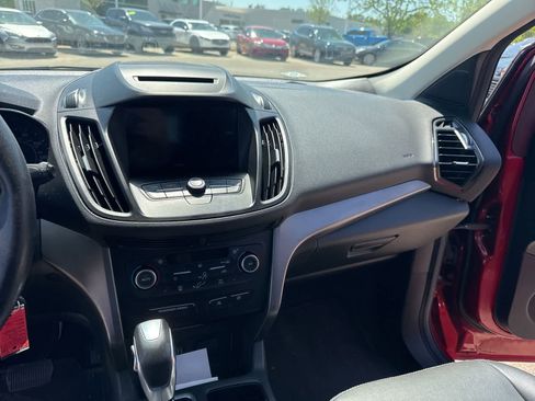Used 2018 Ford Escape SEL AWD/4WD image 22