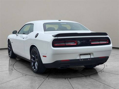 Certified 2022 Dodge Challenger R/T w/ Blacktop Package image 10