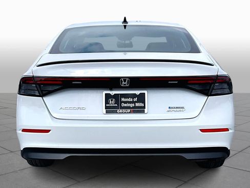 Used 2025 Honda Accord Sport image 5