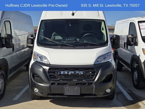 Used 2025 RAM ProMaster 3500 w/ Convenience Group image 2