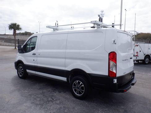 Used 2021 Ford Transit 250 Low Roof image 3