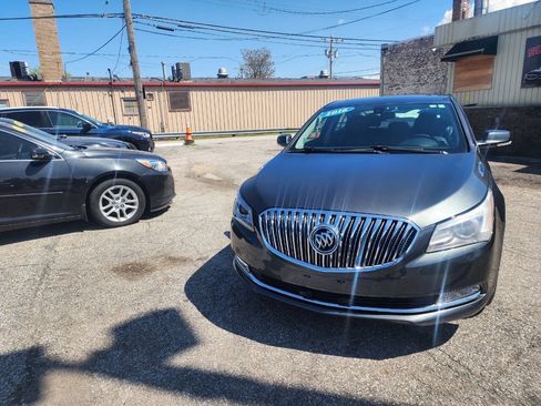 Used 2016 Buick LaCrosse Leather FWD image 3