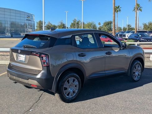 Certified 2025 Nissan Kicks S image 6