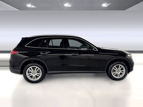 Used 2023 Mercedes-Benz GLC 300 image 8