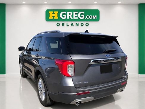 Used 2024 Ford Explorer Limited w/ Limited Technology Package RWD image 2