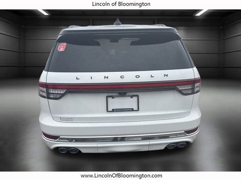 Certified 2025 Lincoln Aviator Black Label image 7