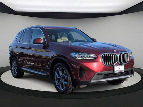 Used 2023 BMW X3 xDrive30i w/ Premium Package image 2