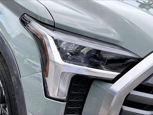Used 2024 Toyota Tundra Limited w/ Power Package AWD/4WD image 35