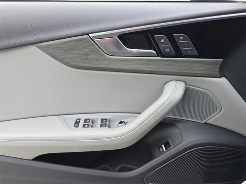 Used 2023 Audi A4 2.0T Premium Plus w/ Premium Plus Package image 21