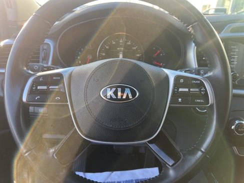 Used 2020 Kia Sorento EX image 23