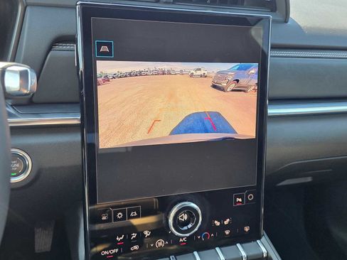 Certified 2025 GMC Terrain Elevation AWD/4WD image 27