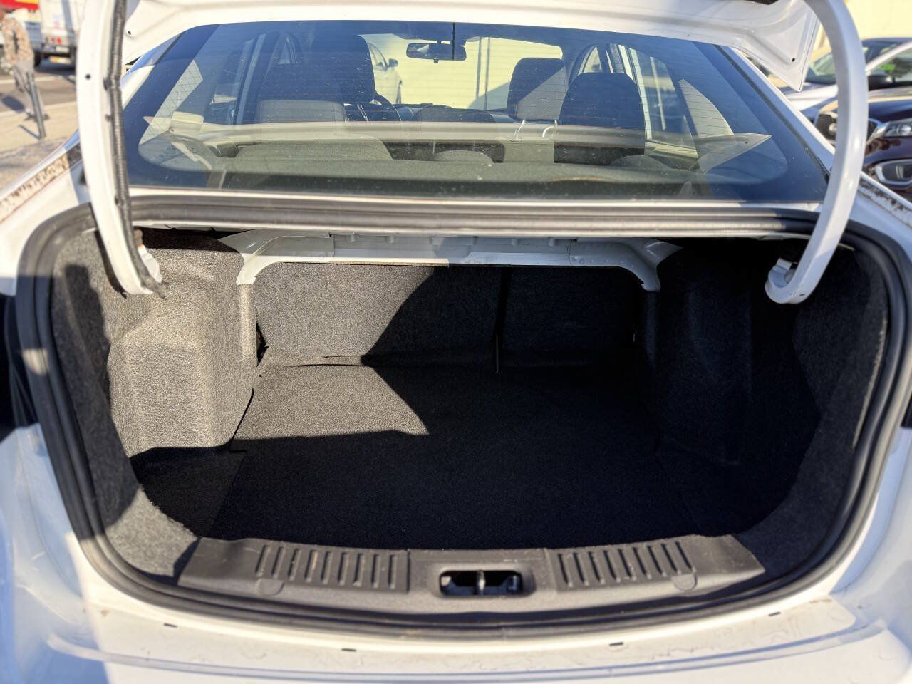 Used 2017 Ford Fiesta SE FWD image 21
