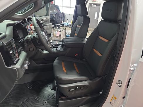 New 2026 GMC Sierra 1500 AT4 w/ AT4 Premium Package image 14