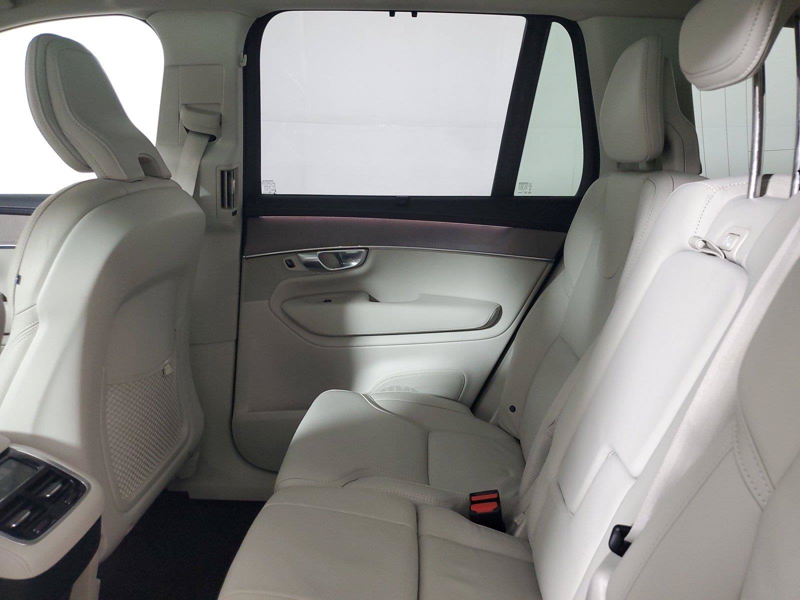 Certified 2026 Volvo XC90 B6 Ultra AWD/4WD image 13