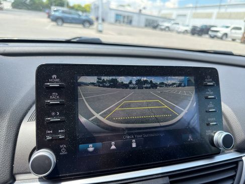 Used 2020 Honda Accord EX-L image 10