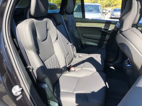 New 2026 Volvo XC90 B6 Plus w/ Protection Package Premier image 36