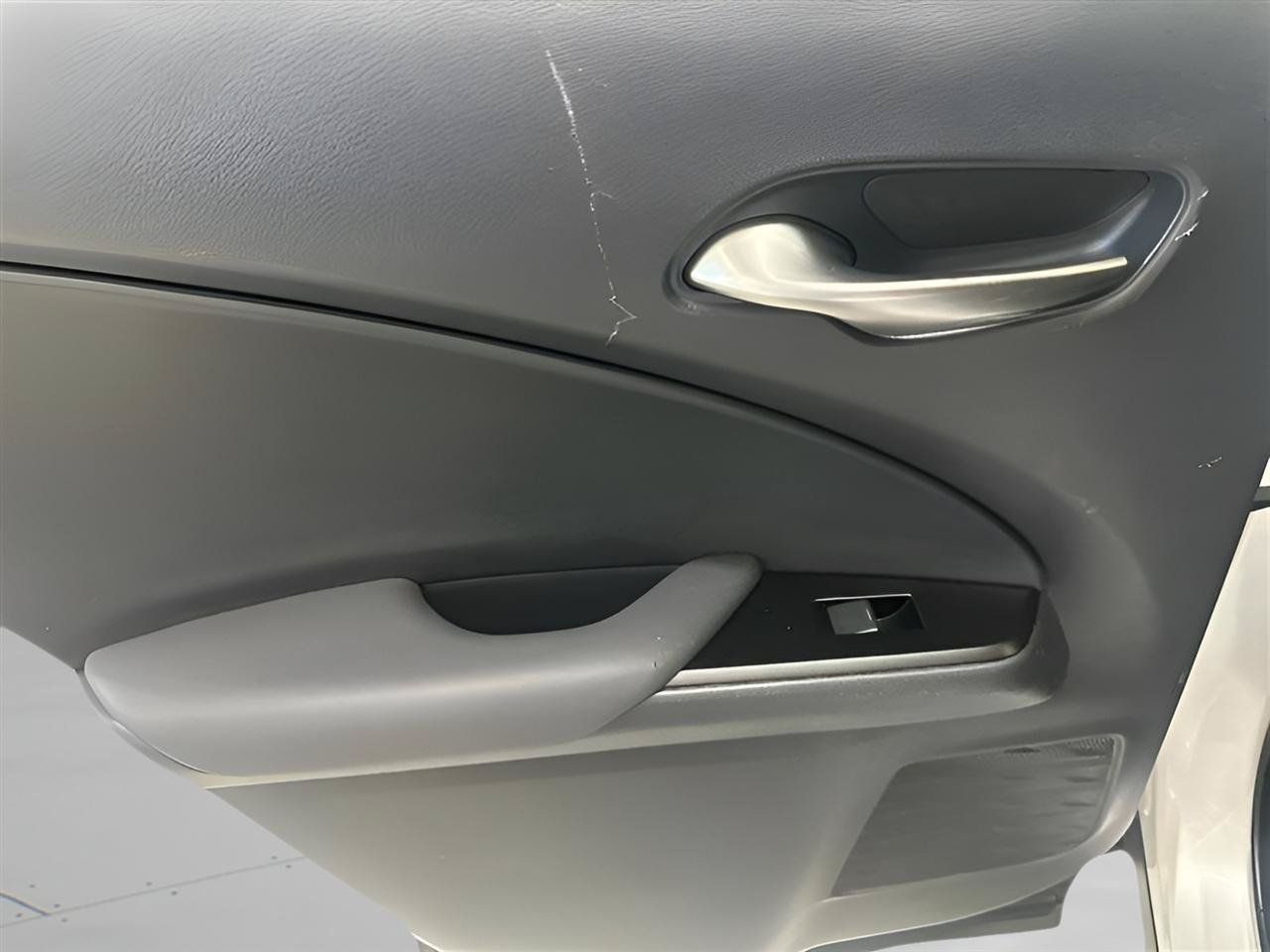 Used 2019 Lexus UX 250h w/ Premium Package AWD/4WD image 11