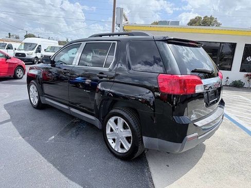 Used 2010 GMC Terrain SLT image 4