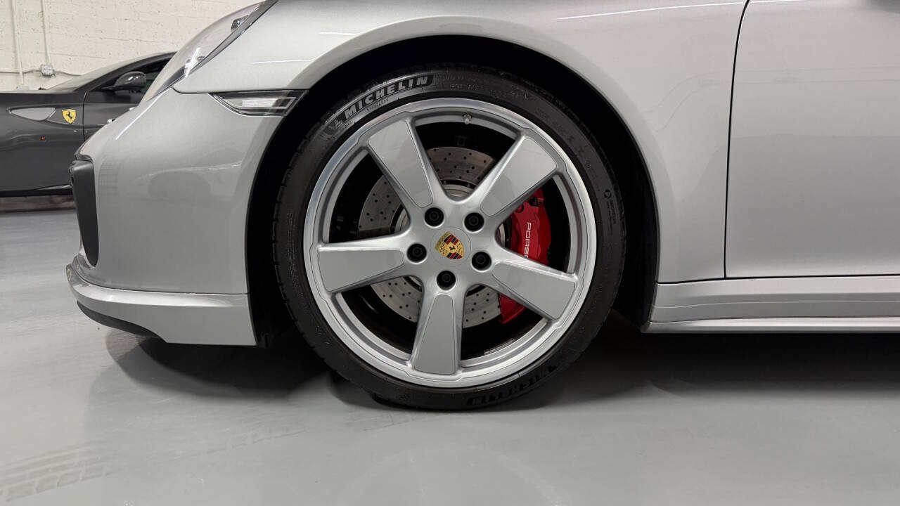 Used 2017 Porsche 911 4 Coupe AWD/4WD image 38
