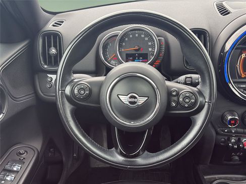 Used 2017 MINI Cooper Countryman ALL4 AWD/4WD image 11