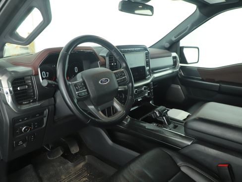 Used 2021 Ford F150 Lariat w/ Equipment Group 502A High image 9