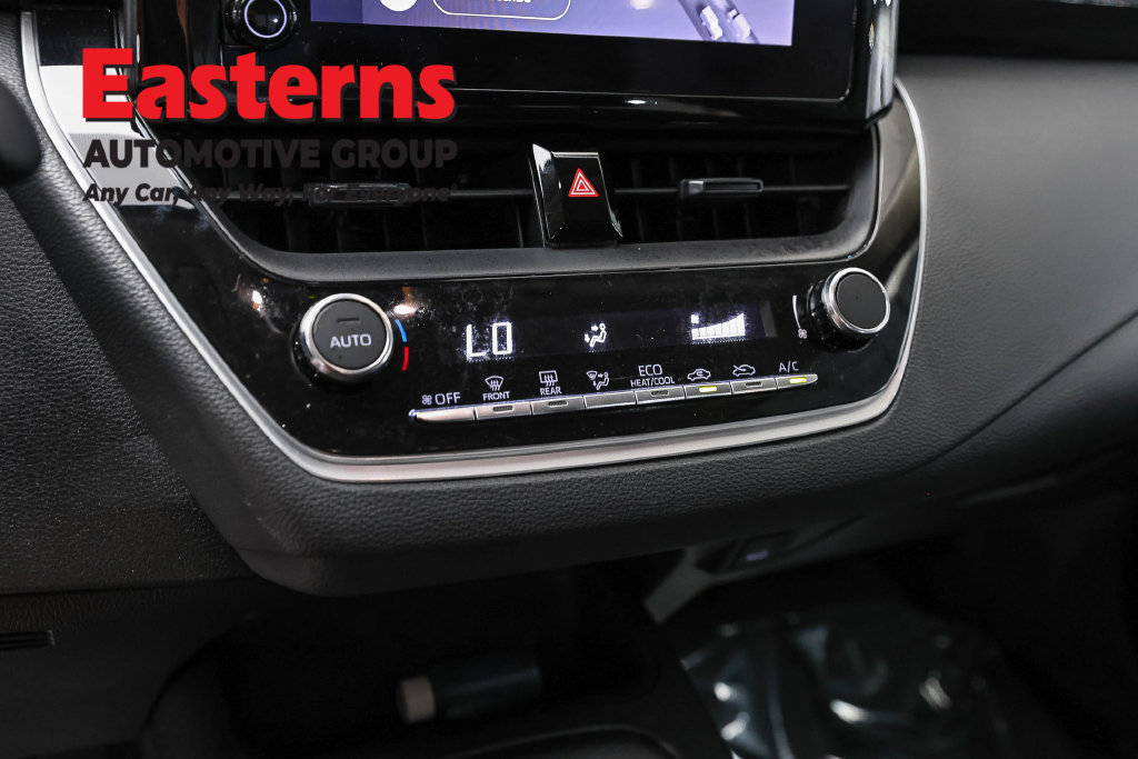 Used 2024 Toyota Corolla LE FWD image 21