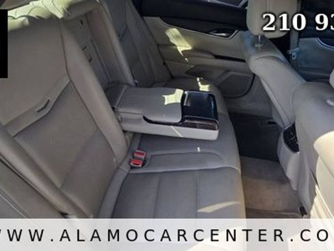 Used 2014 Cadillac XTS FWD image 20