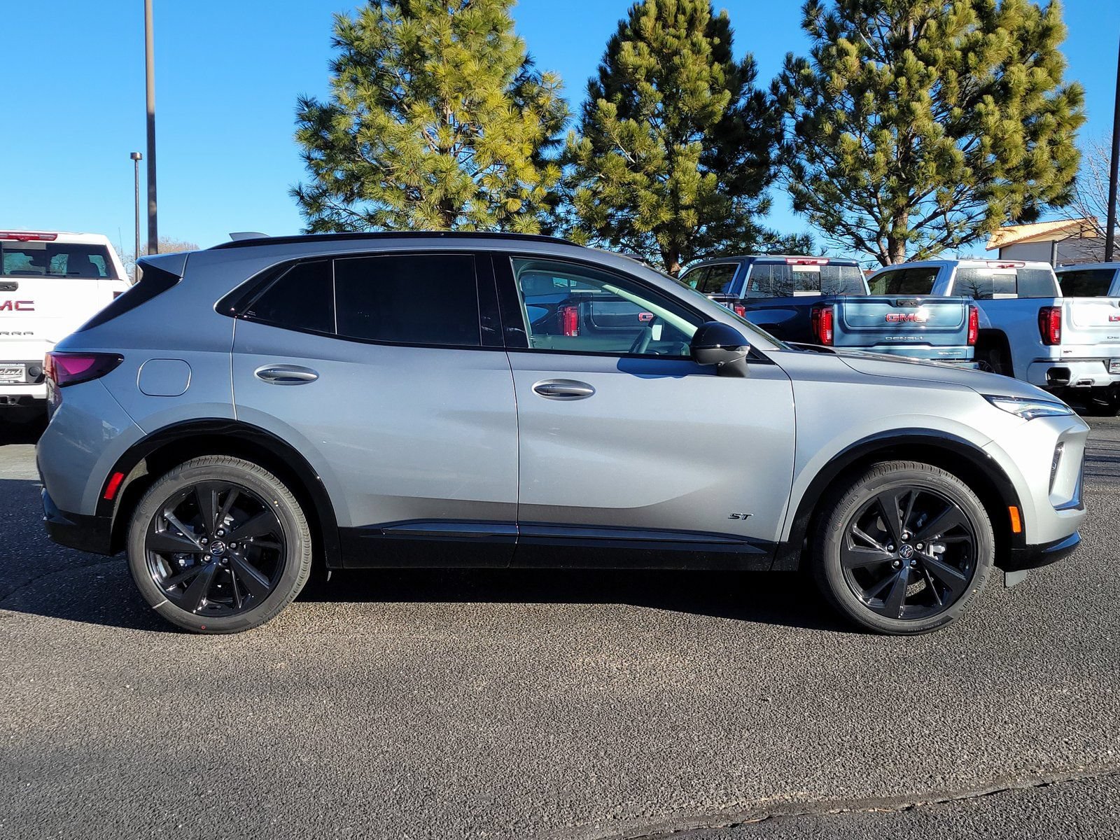 New 2026 Buick Envision Sport Touring AWD/4WD image 2