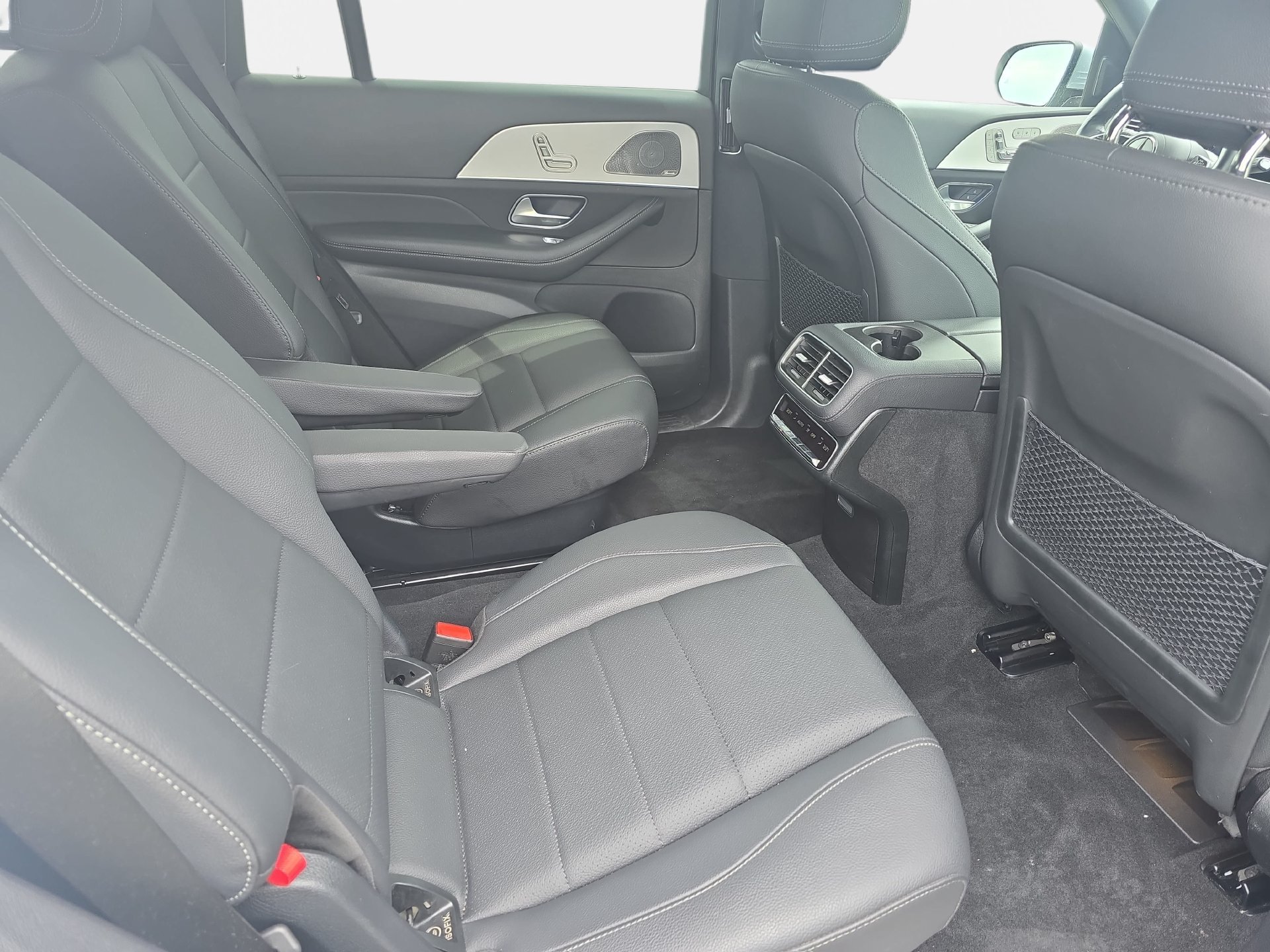 Certified 2025 Mercedes-Benz GLS 450 4MATIC image 11
