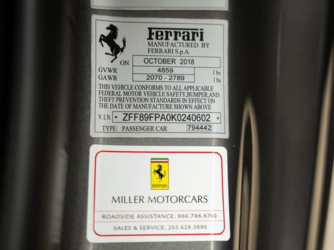 Used 2019 Ferrari Portofino RWD image 71