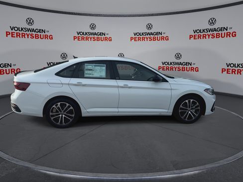 New 2026 Volkswagen Jetta Sport image 9