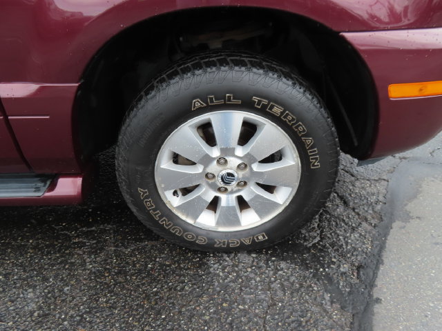 Used 2007 Mercury Mountaineer AWD image 10