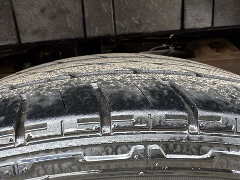 Used 2022 GMC Sierra 1500 Denali w/ Denali Reserve Package image 11