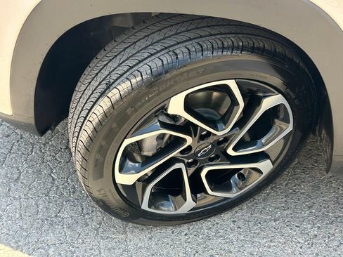 Used 2026 Chevrolet Trax RS w/ Driver Confidence Package FWD image 39