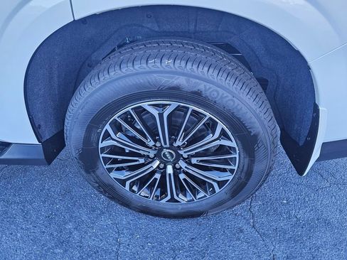 New 2026 Nissan Armada SL w/ Captain's Chari Seat Package image 14